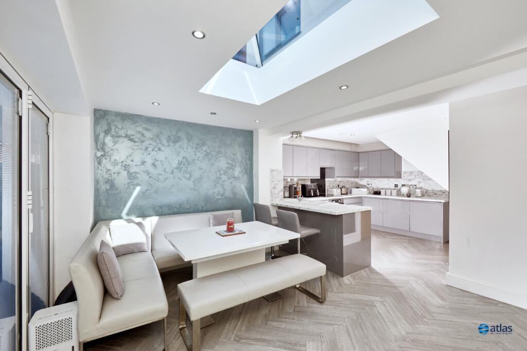 Kitchen/Living Space