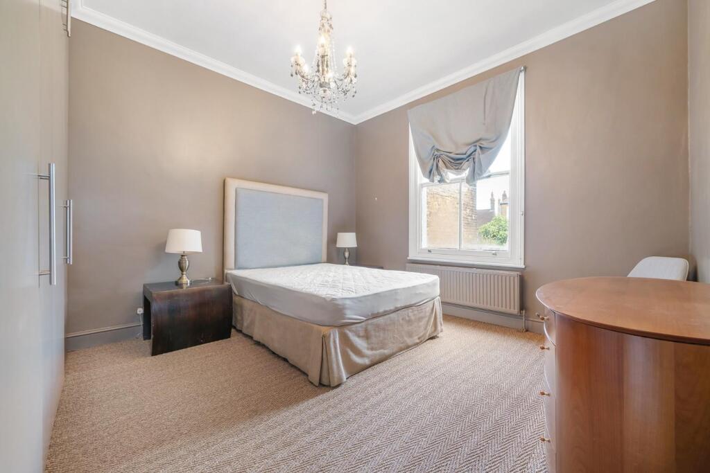 Bedroom 2.jpg