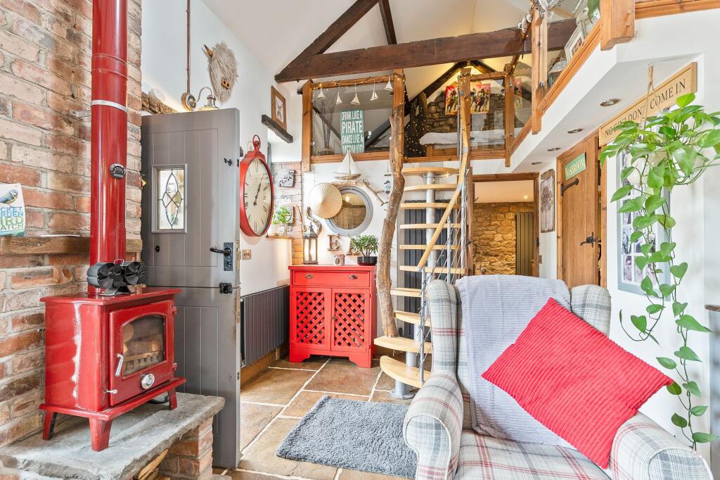 Kitchen/Diner/Lounge