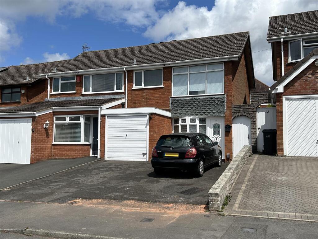 Acorn Road Halesowen 1.jpg