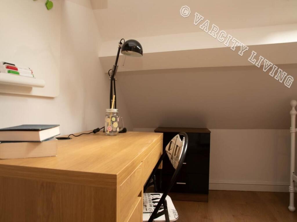 48Caellepa_bedroom4.3.jpg