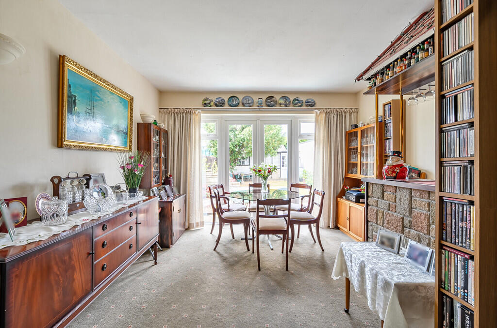 1296212-10-6836ff...