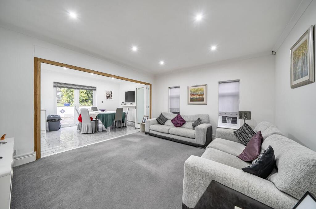 Davidson Frost-Wellings, DFW, Clamp Hill, Stanmore