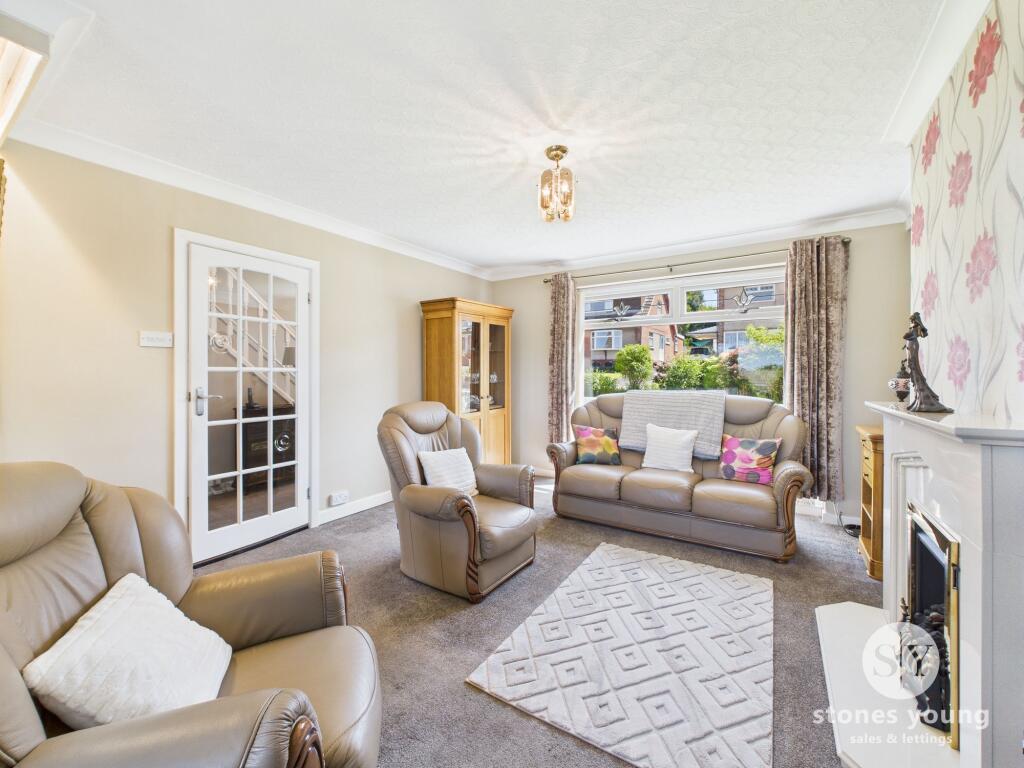 Lounge / Dining Room