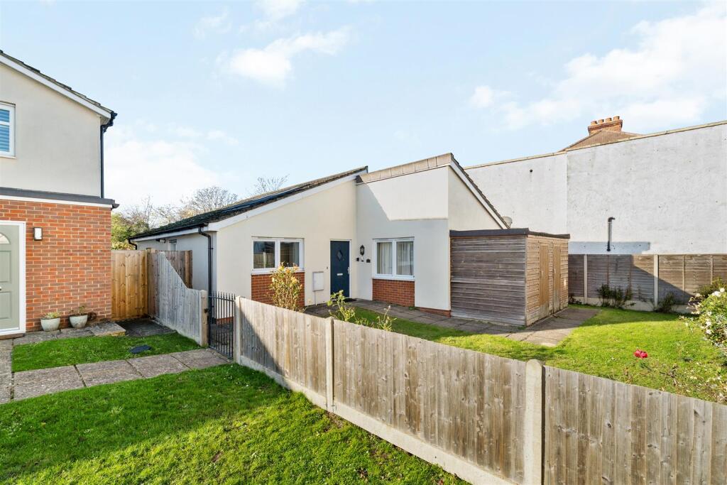 Orion Mews
