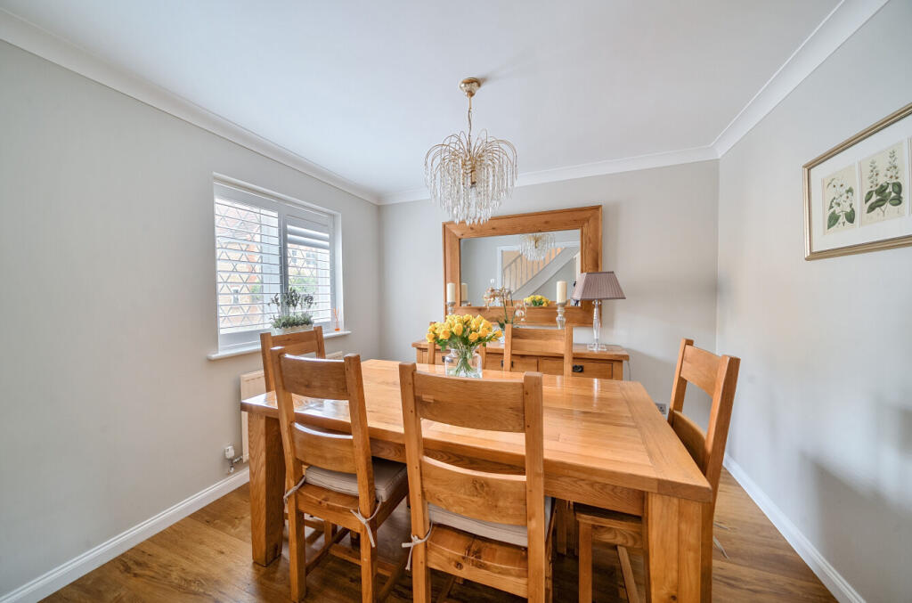 1300038-2-68358c7...