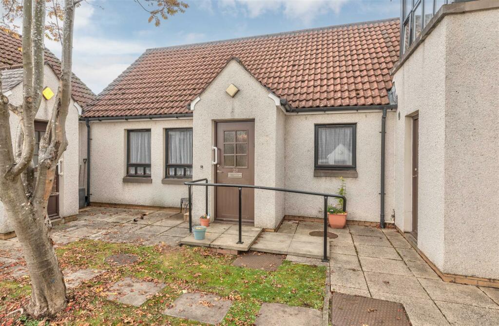 23 Erskine Road Tayport-8.JPG