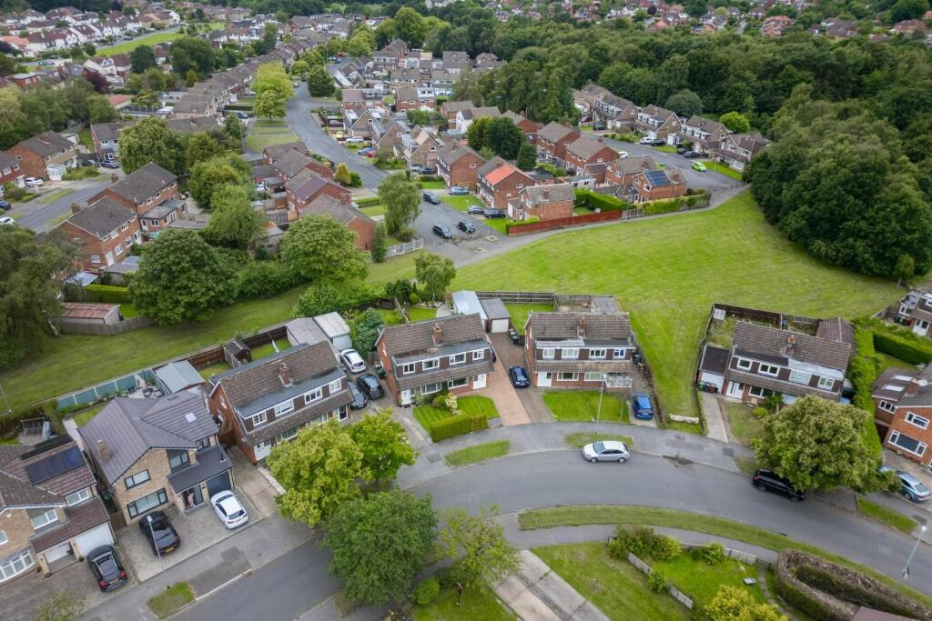 Birkdale Drive-19.jpg