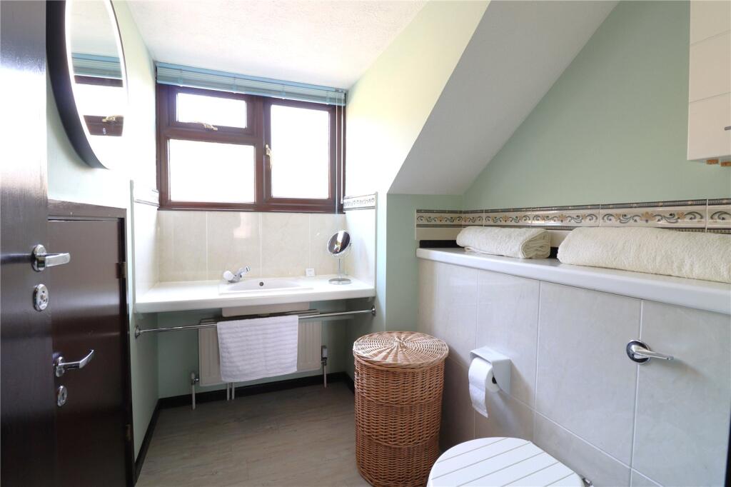 Ensuite
