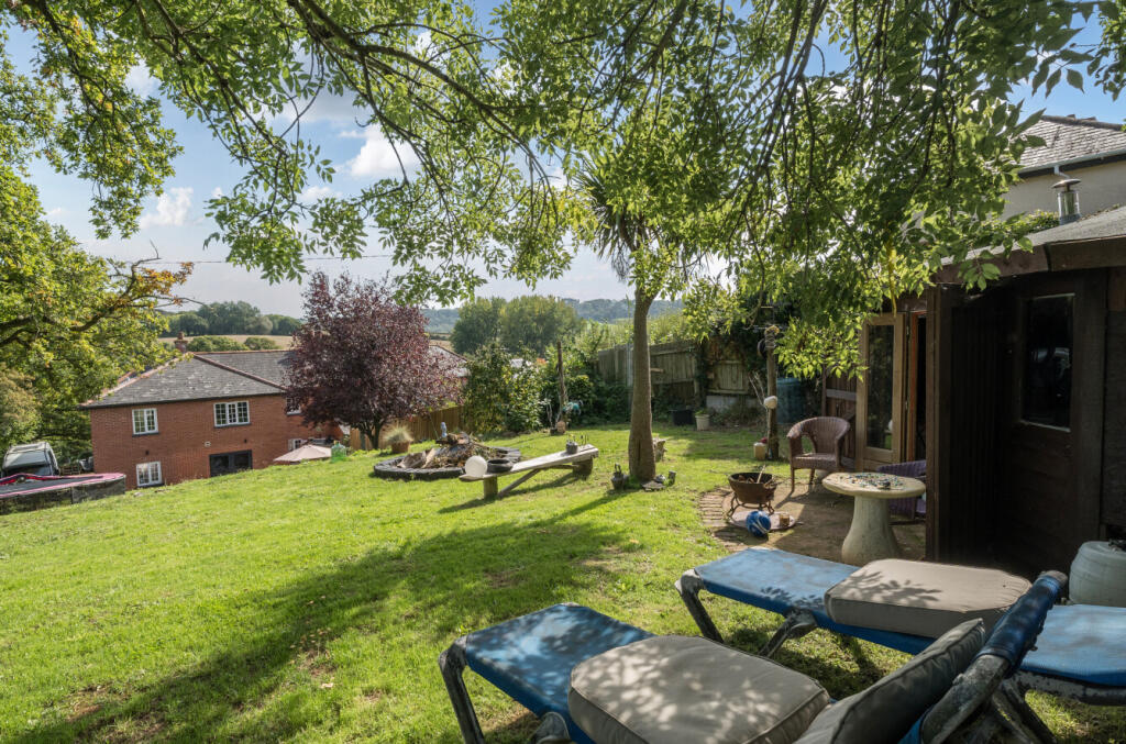 1356211-3-68cd4be...