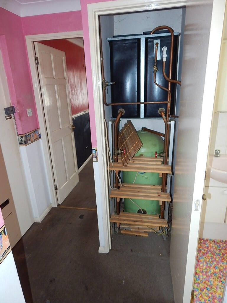 4  Medium  T202509171124.jpg