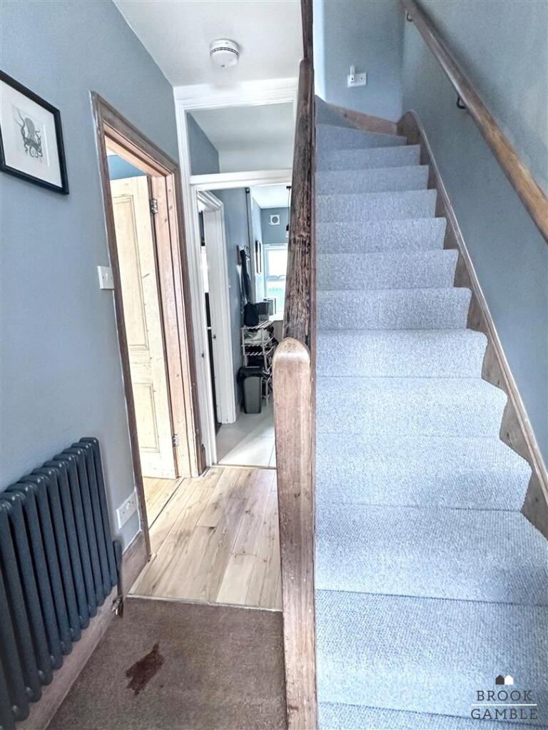 01323 438506