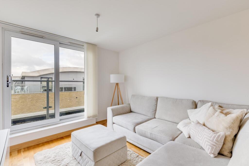 Smeaton Court 22-12.jpg