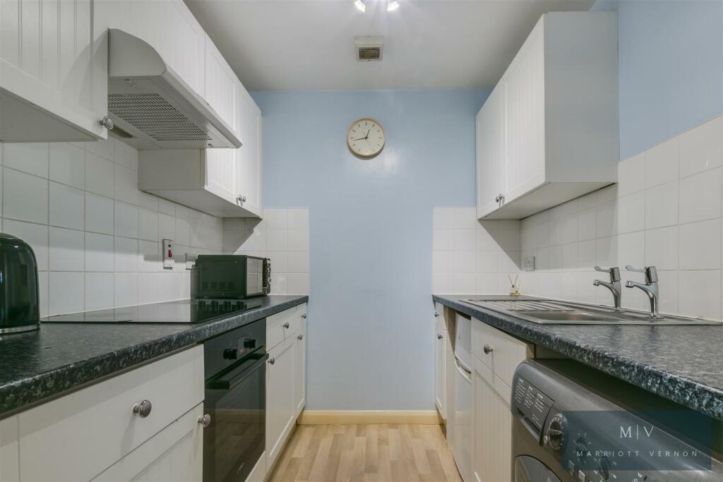 Morland Road 41 F5 MX-8.jpg