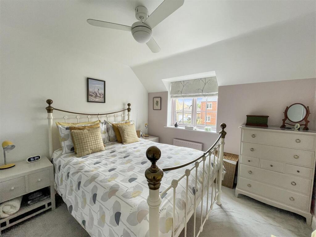bed 1.JPG