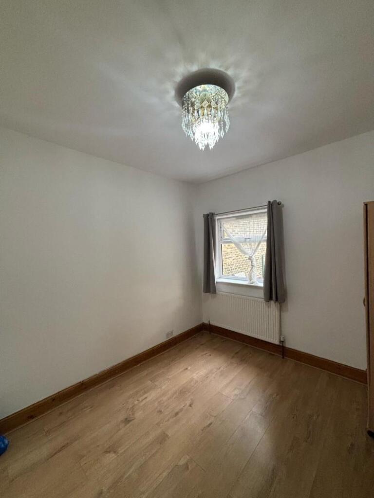 28fcb103-52c4-442c-a601-908d620b306c.jpg