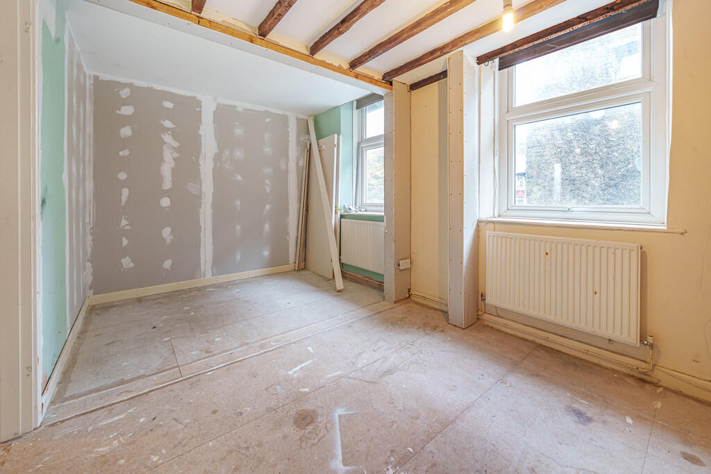 The Flat - Bedroo...