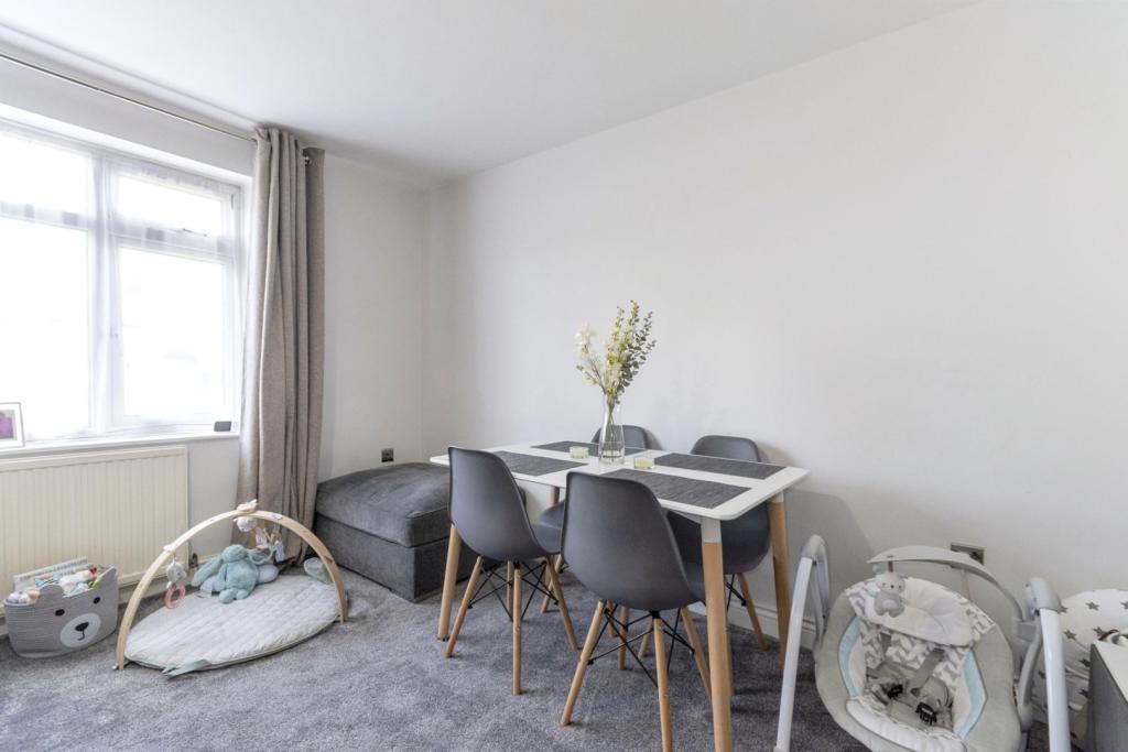Living / Dining Room