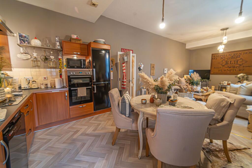Kitchen/Diner/Lounge