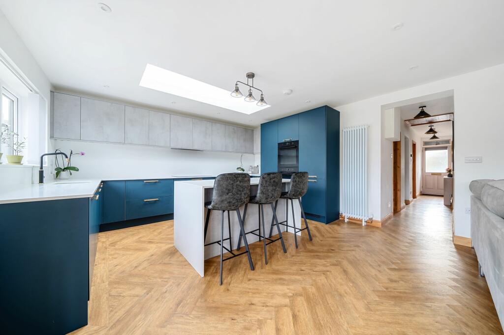 Kitchen/Dining Room/Living Room (6)