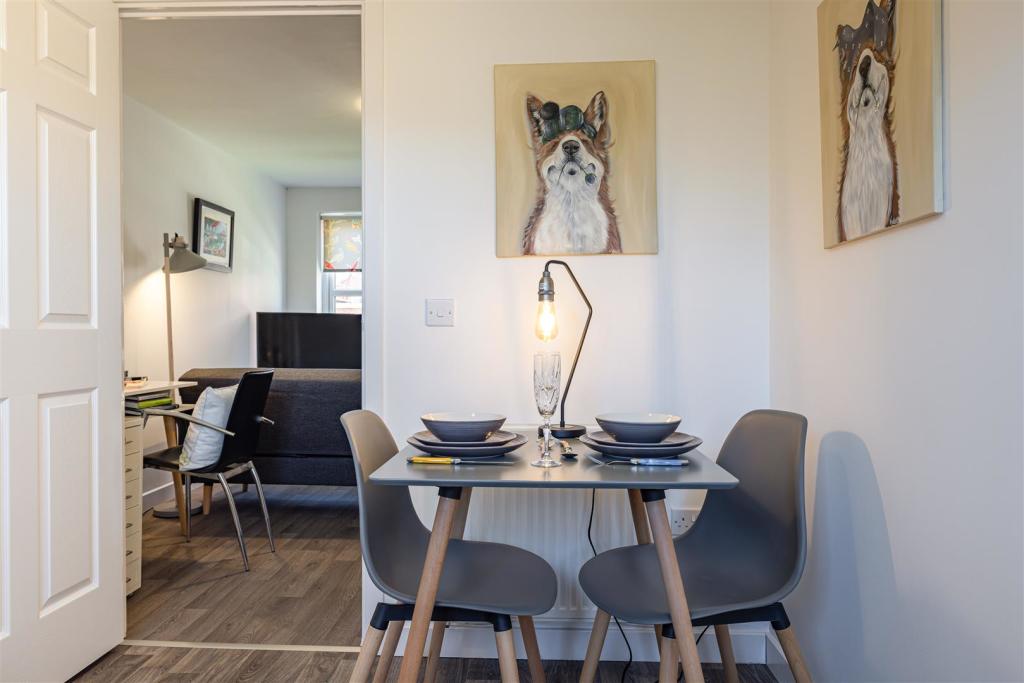 47 Kingfisher Grove Galashiels 11.JPG
