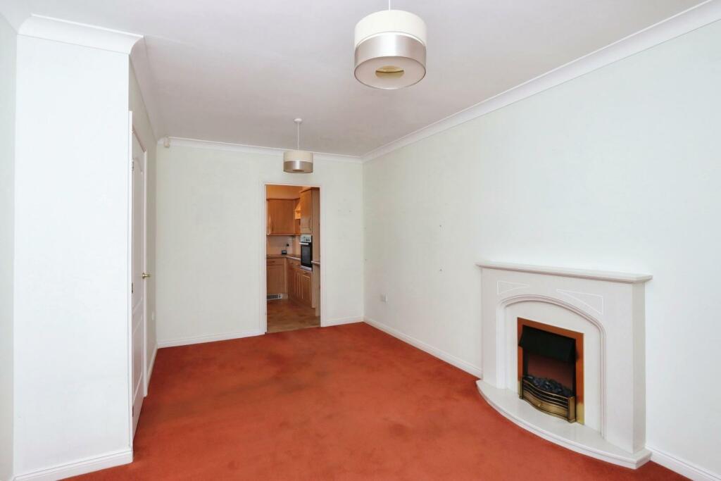 LOUNGE 04.jpg