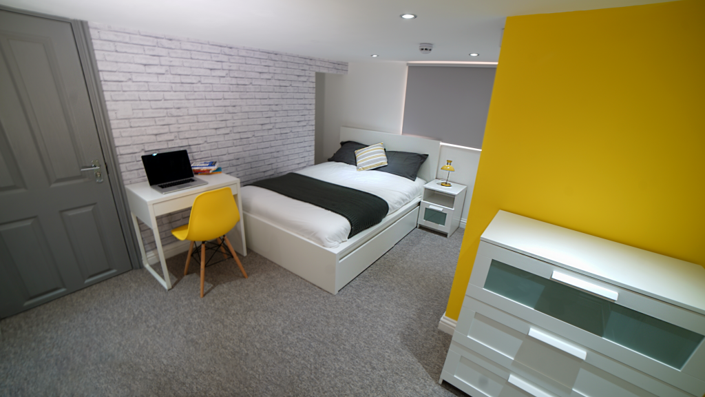 ROOM 1.png