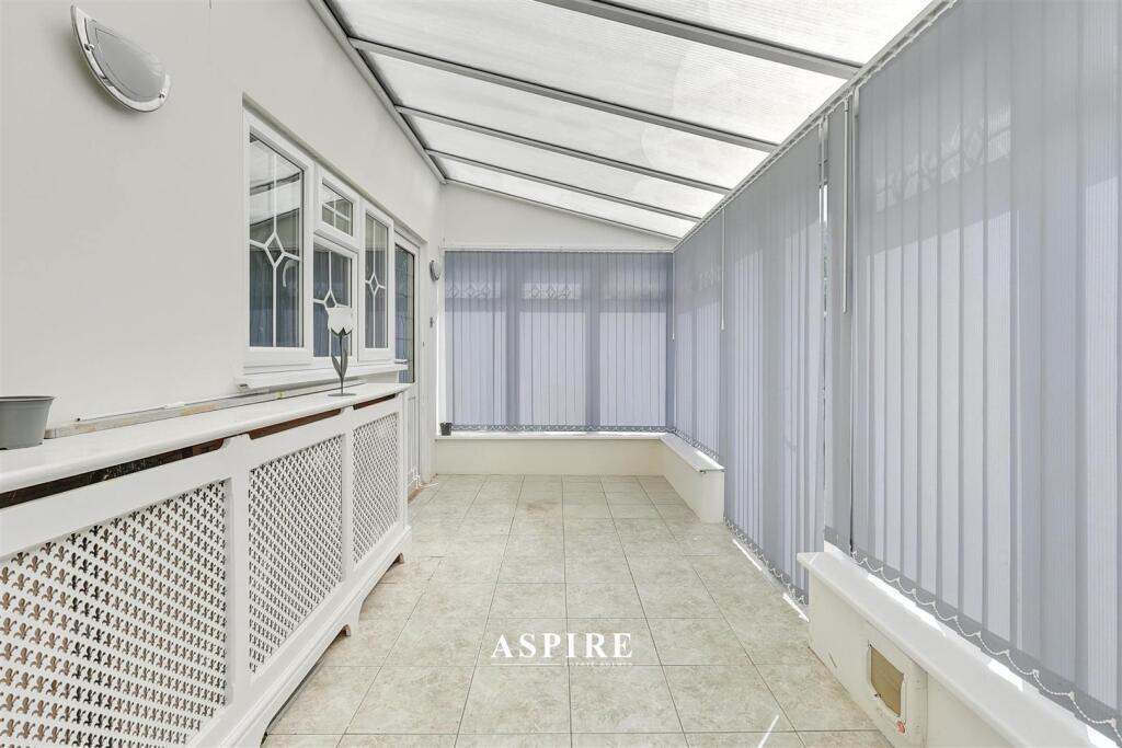 Aspire Estate Agents7.jpg