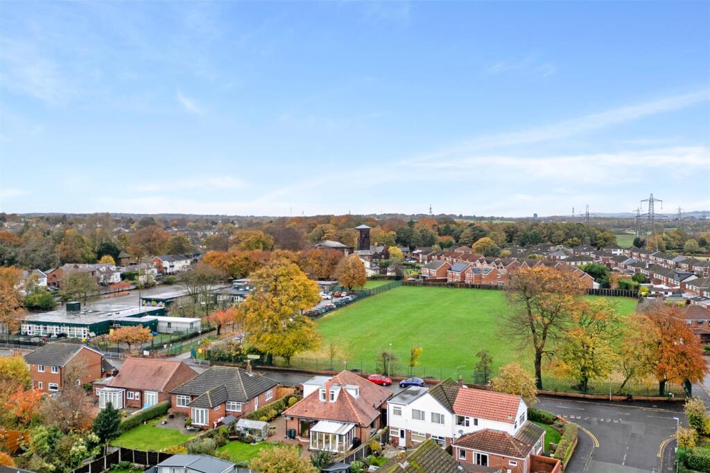 1 Thorndyke Close-51.jpg