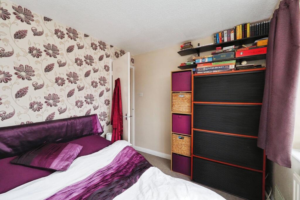 Large Double Bedroom