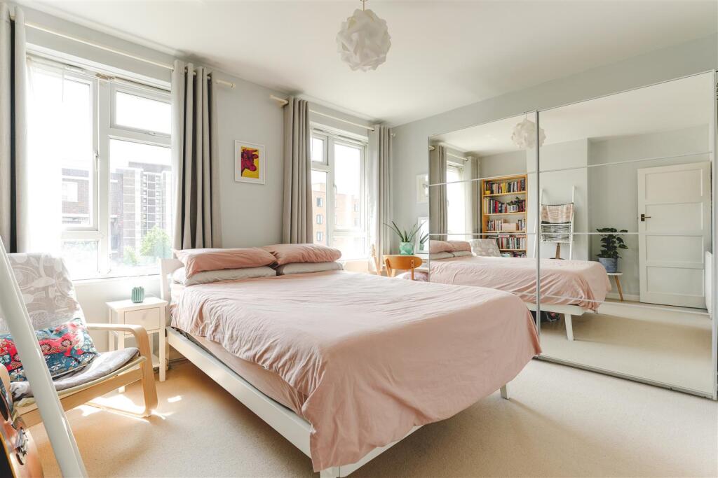 Geffrye Court-12.jpg