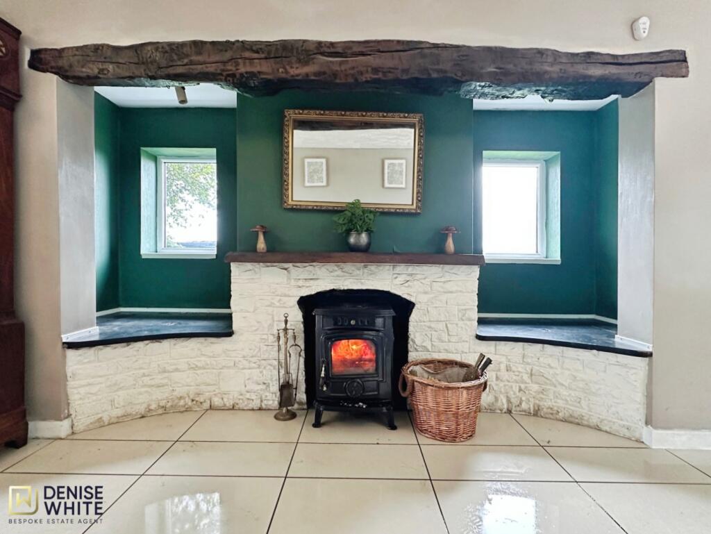 Lounge Fireplace