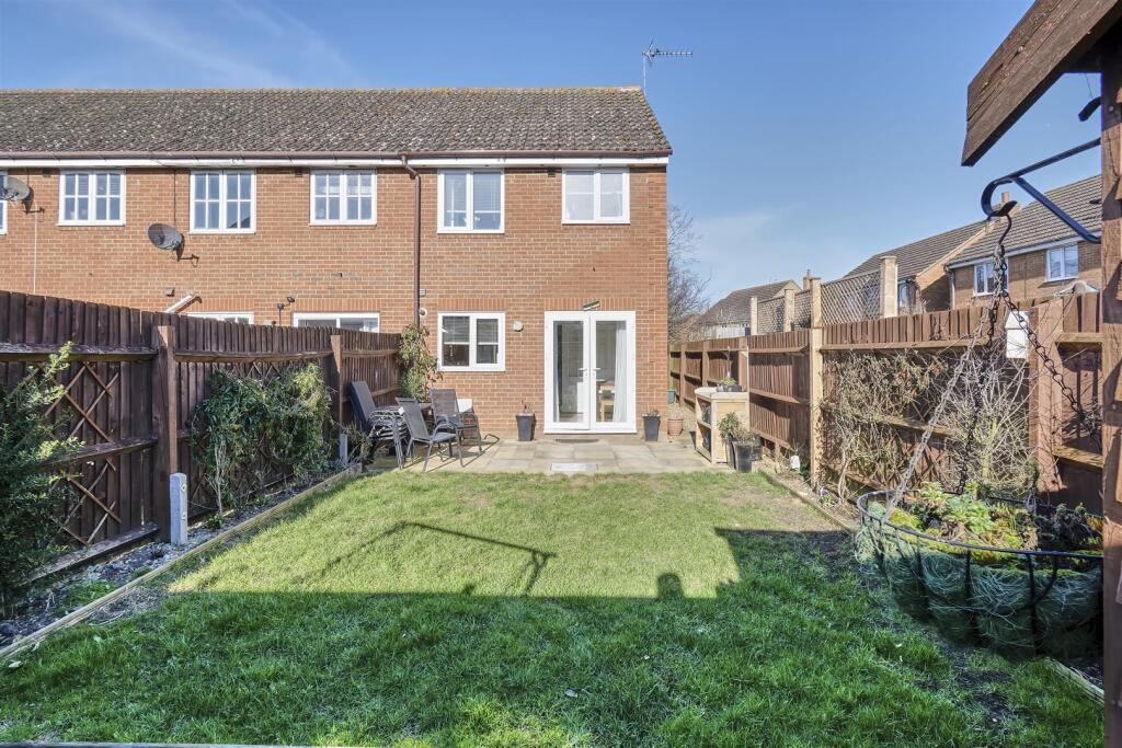 -17 Jasmine Gardens-6_HDR-10.jpg