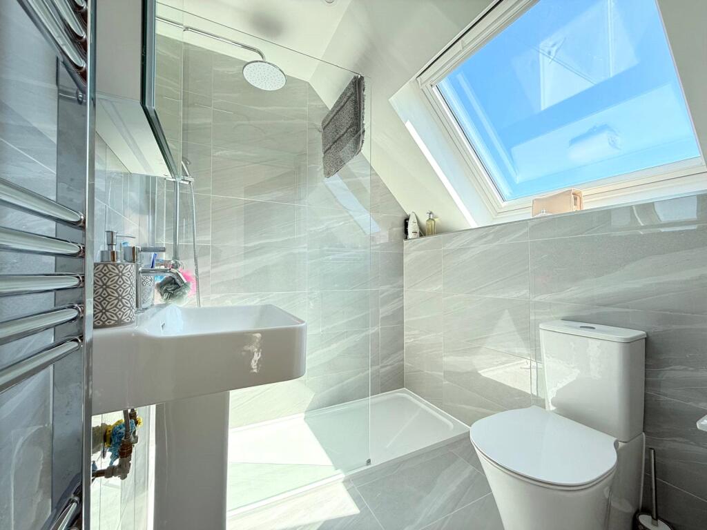 En-Suite Master