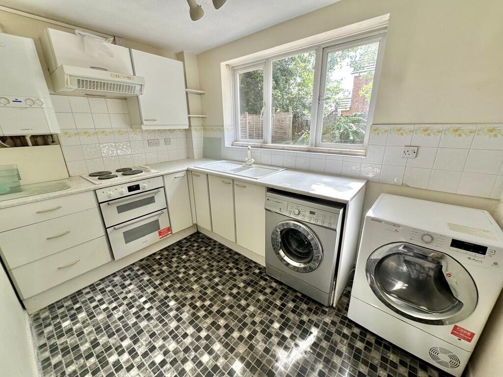 e7b0cc71-981d-40e...