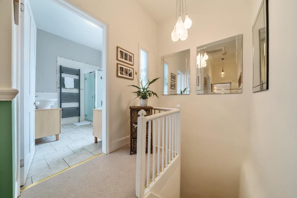 2nd view LANDING.jpg