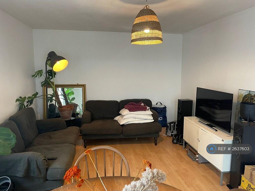 Lounge 2