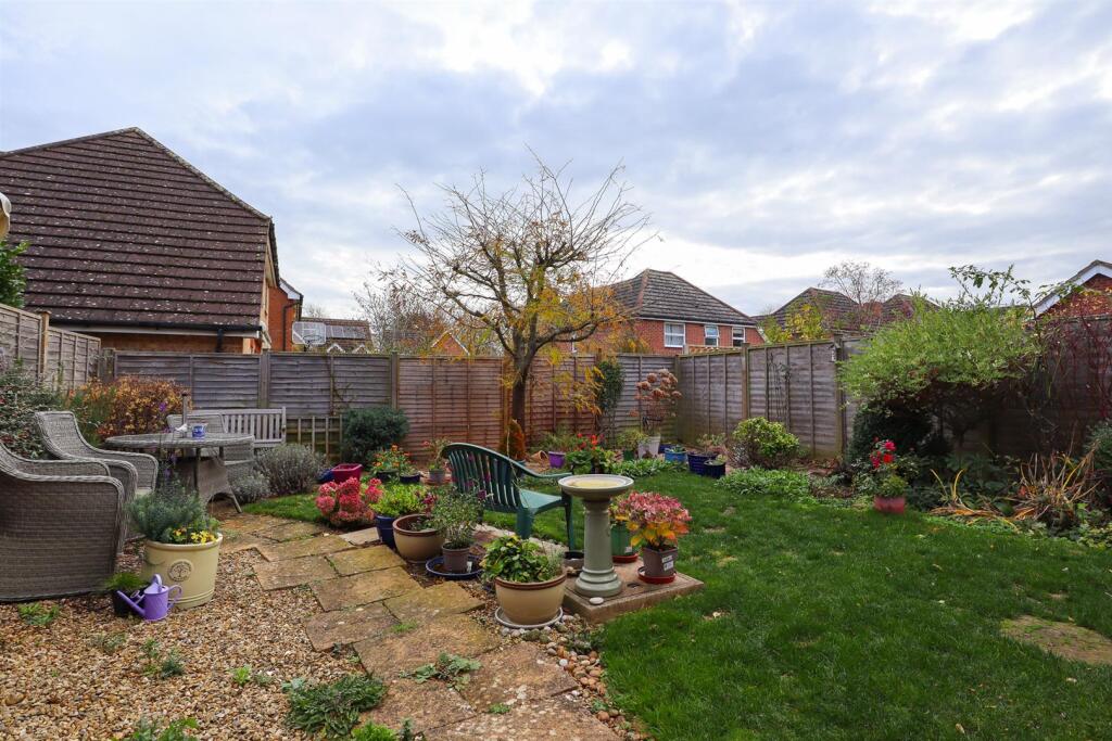 Garden (2).jpg
