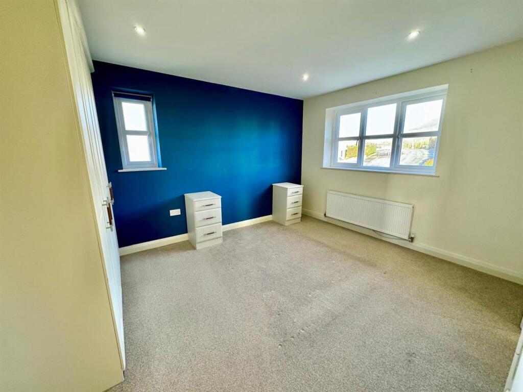 PHOTO-2025-02-12-20-01-19 (13).jpg