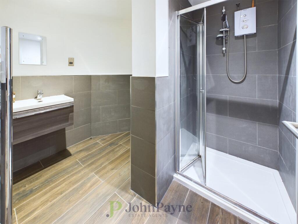 Modern Shower Room