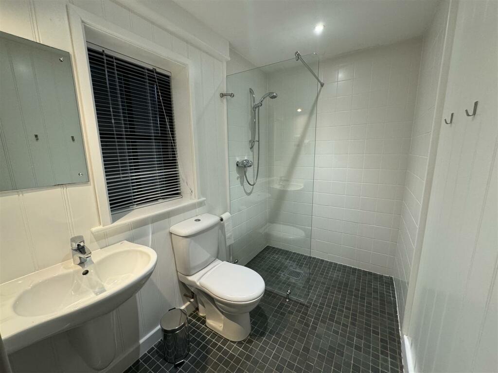 wet room.jpg