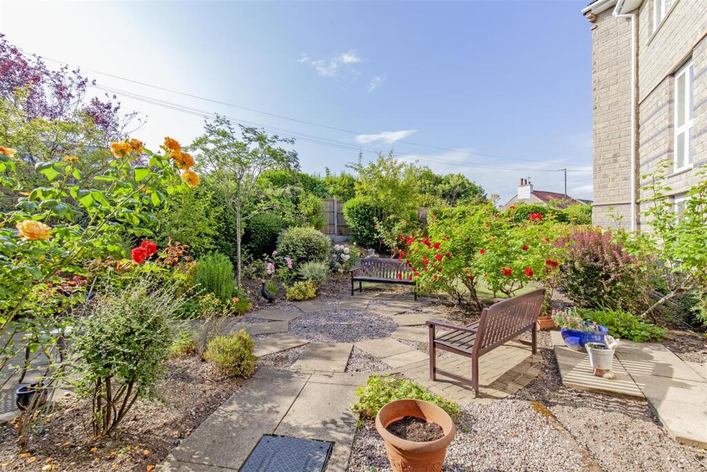 Communal Garden-7.jpg