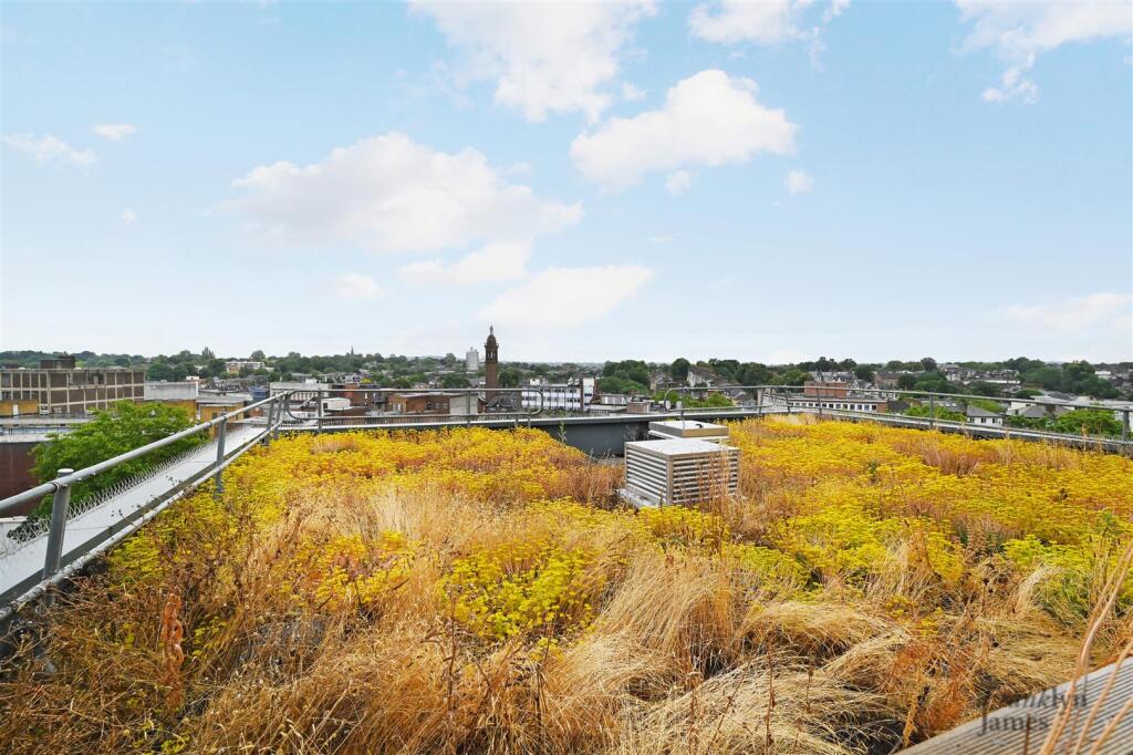 Riverdale-House (3).JPG