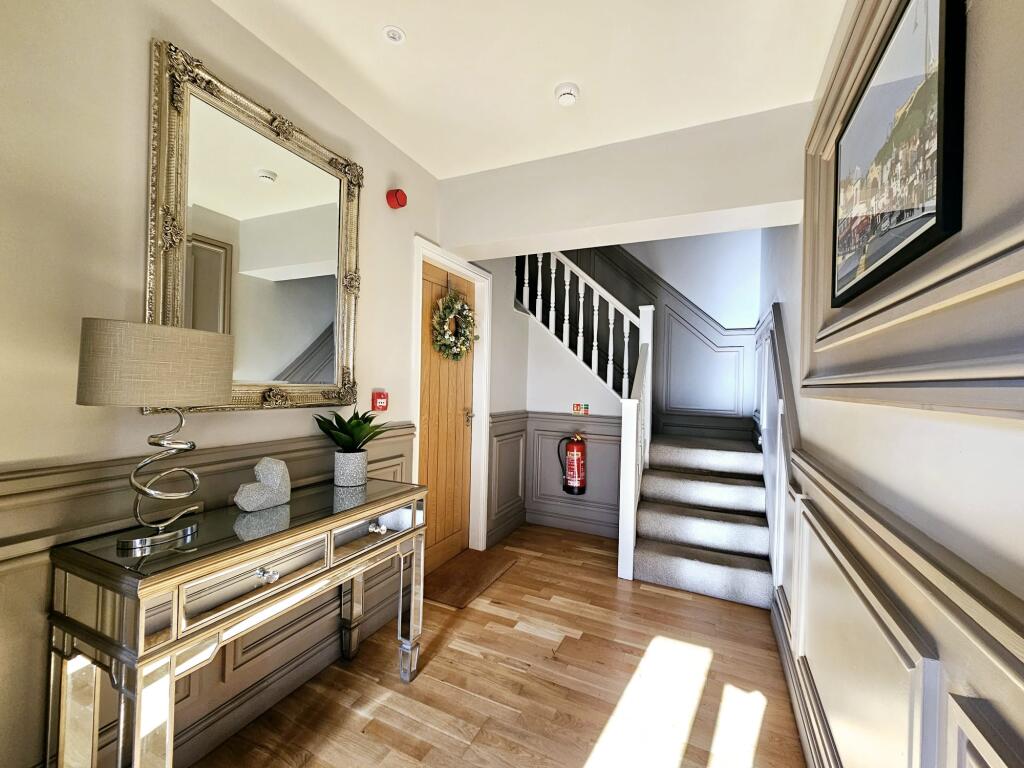 33c39150-4c18-49d9-a900-71caa93c9e95