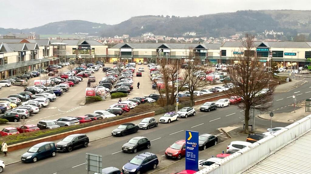 VIEW FROM THE LOUNGE