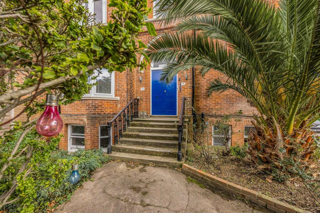 Flat 8, 55 Festing Road, Southsea-Small-PorticoMar