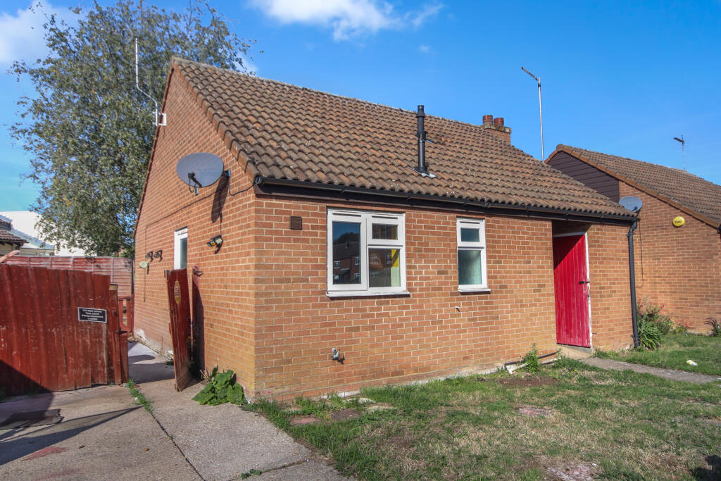 1 Carter Close, Brampton, Huntingdon, Cambridgeshire PE28 4UY