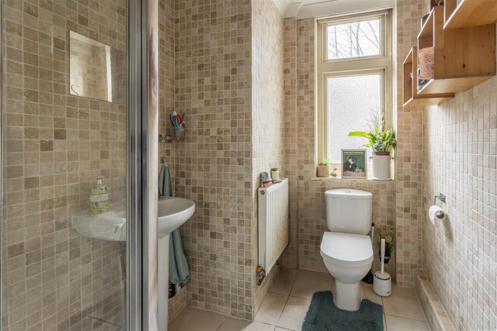 Flat 1, 76 The Drive -19.jpg