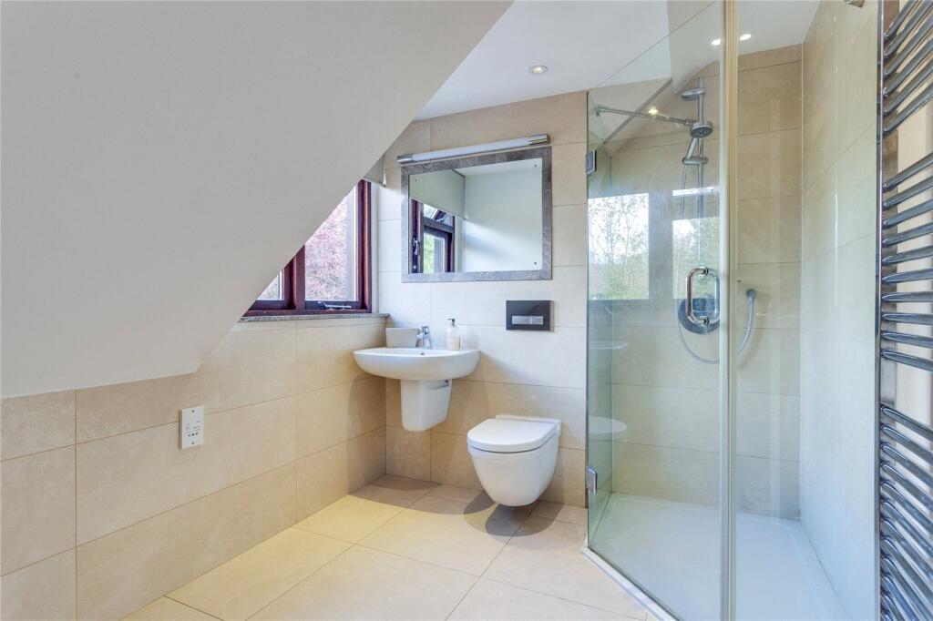 Family Shower Room