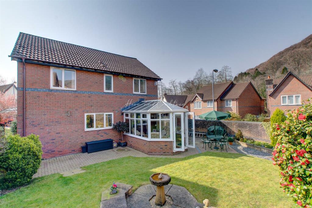 Maes Y Draenog (30).jpg